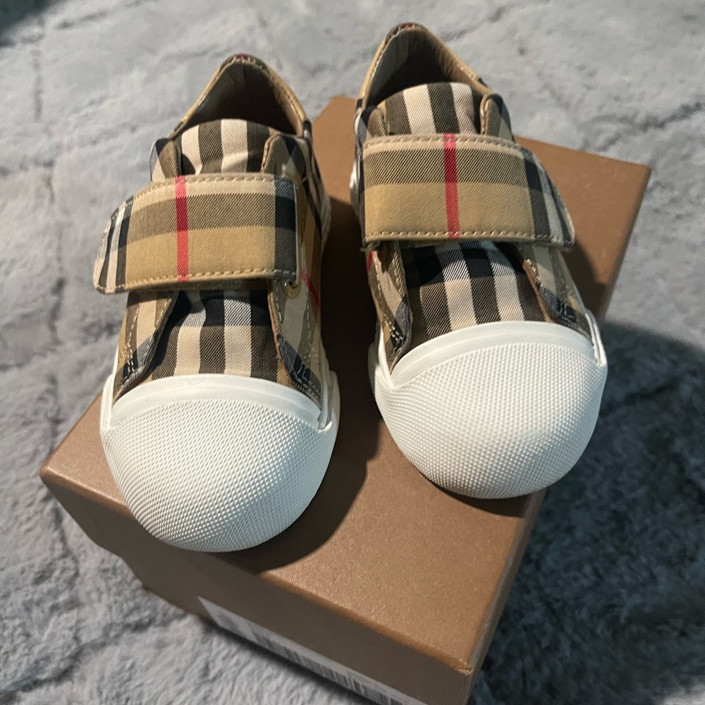 Burberry Toddler Shoes
